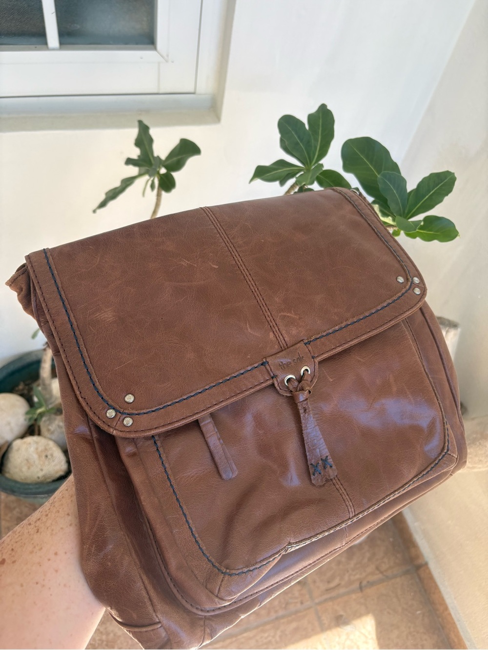 The Sak Centura Brown Leather Messenger Bag Convertible Backpack